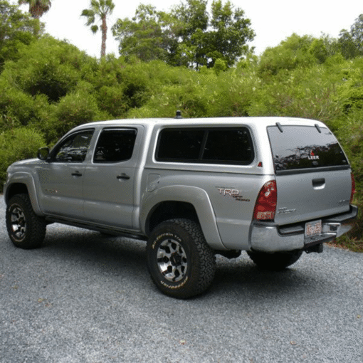 LEER 100XR Canopy – Toyota 16-23 Tacoma 5’0″